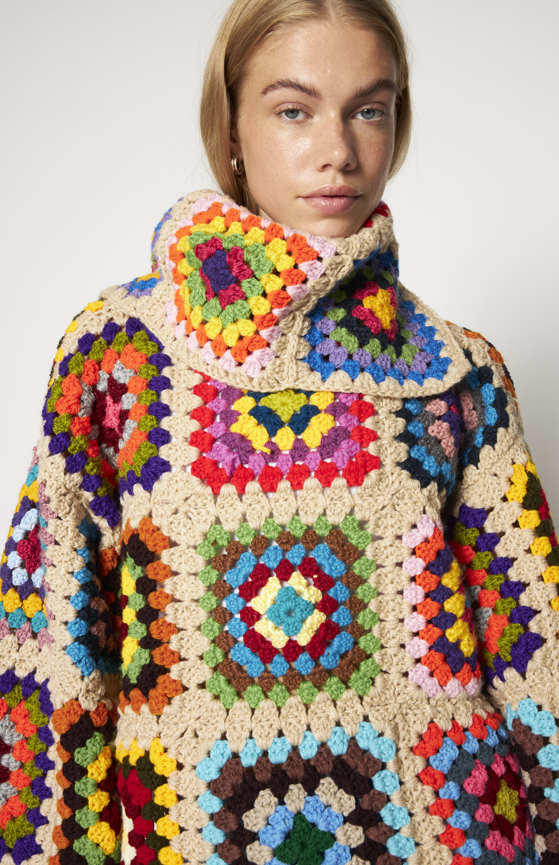 Floor Crochet Sweater Beige - Image 3