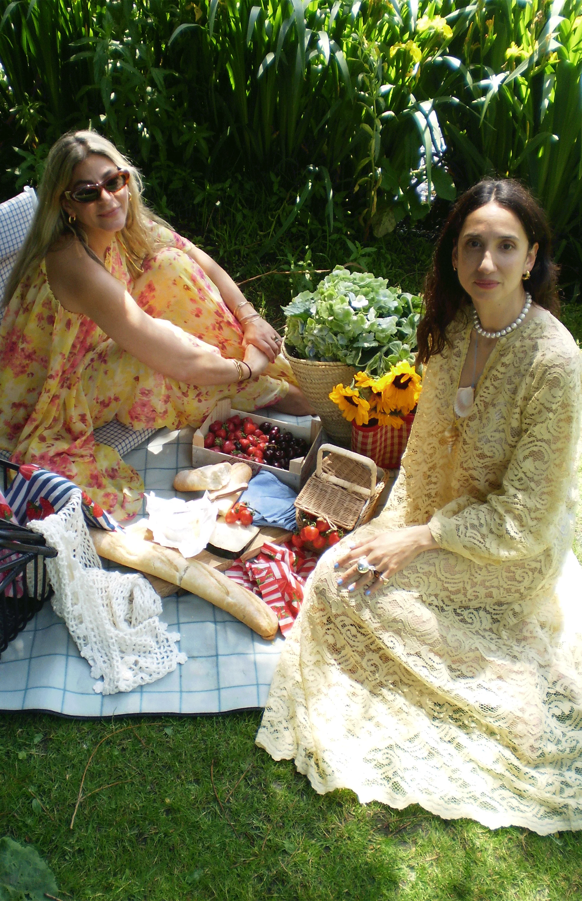 Shams Lace Dress - Image 5